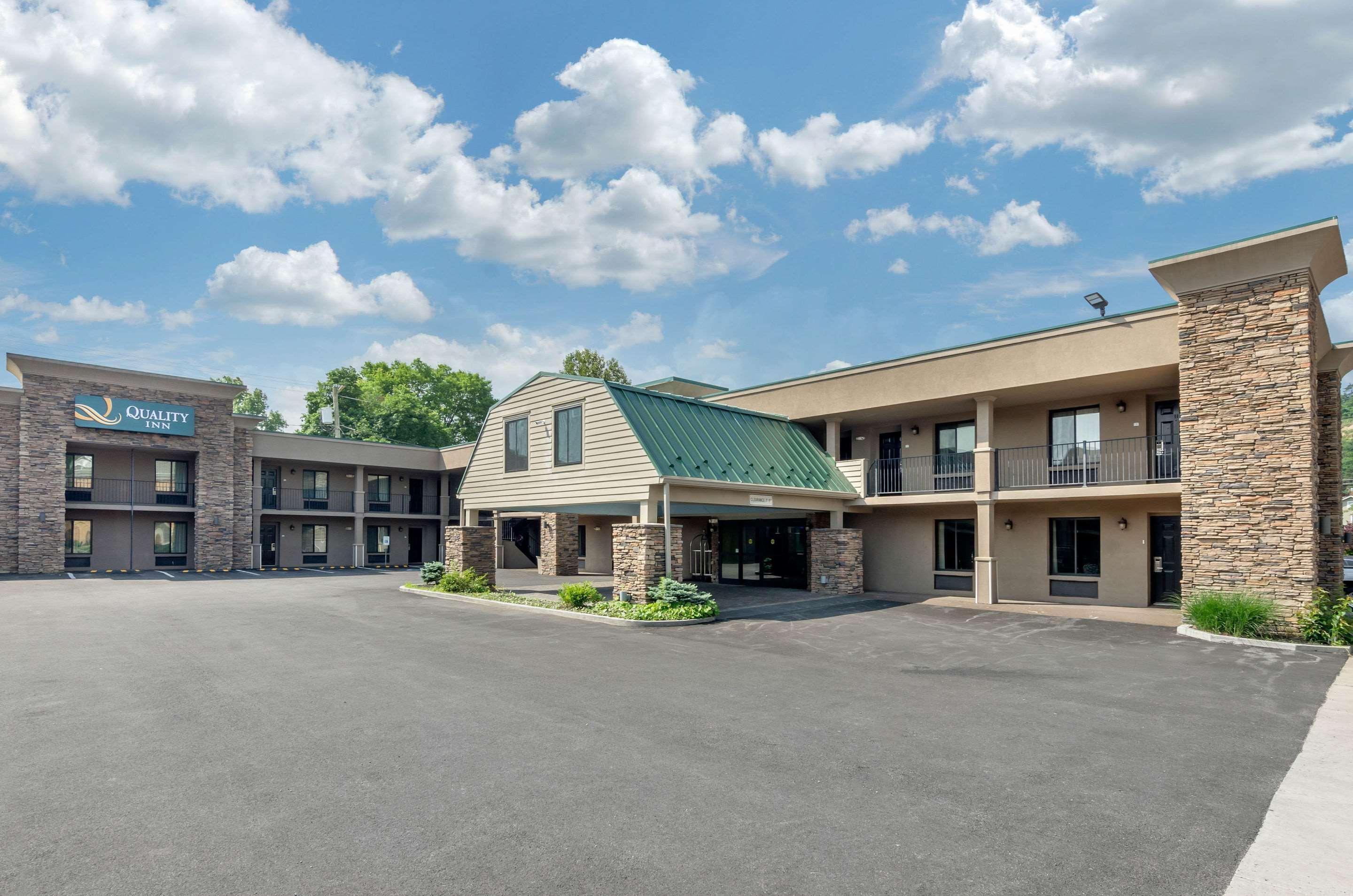 Covington Quality Inn מראה חיצוני תמונה