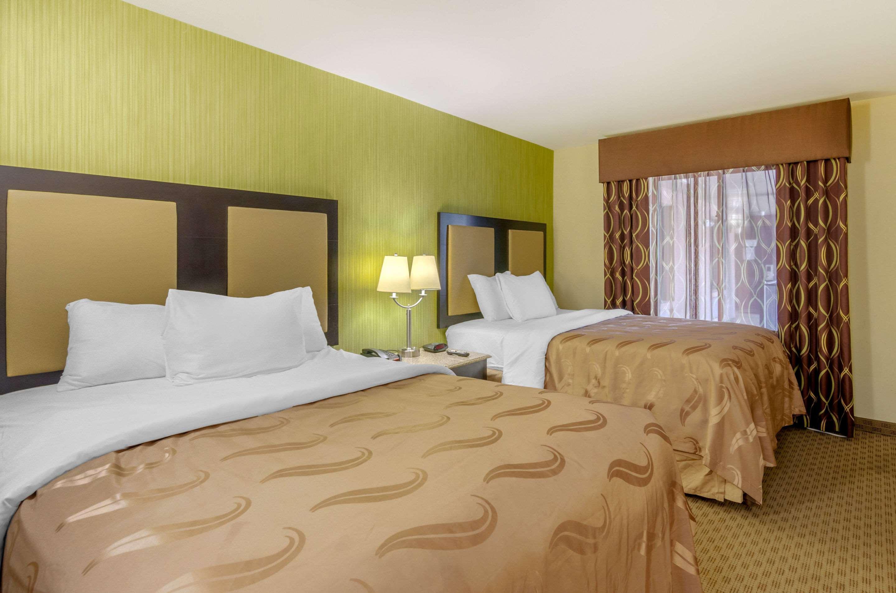 Covington Quality Inn מראה חיצוני תמונה