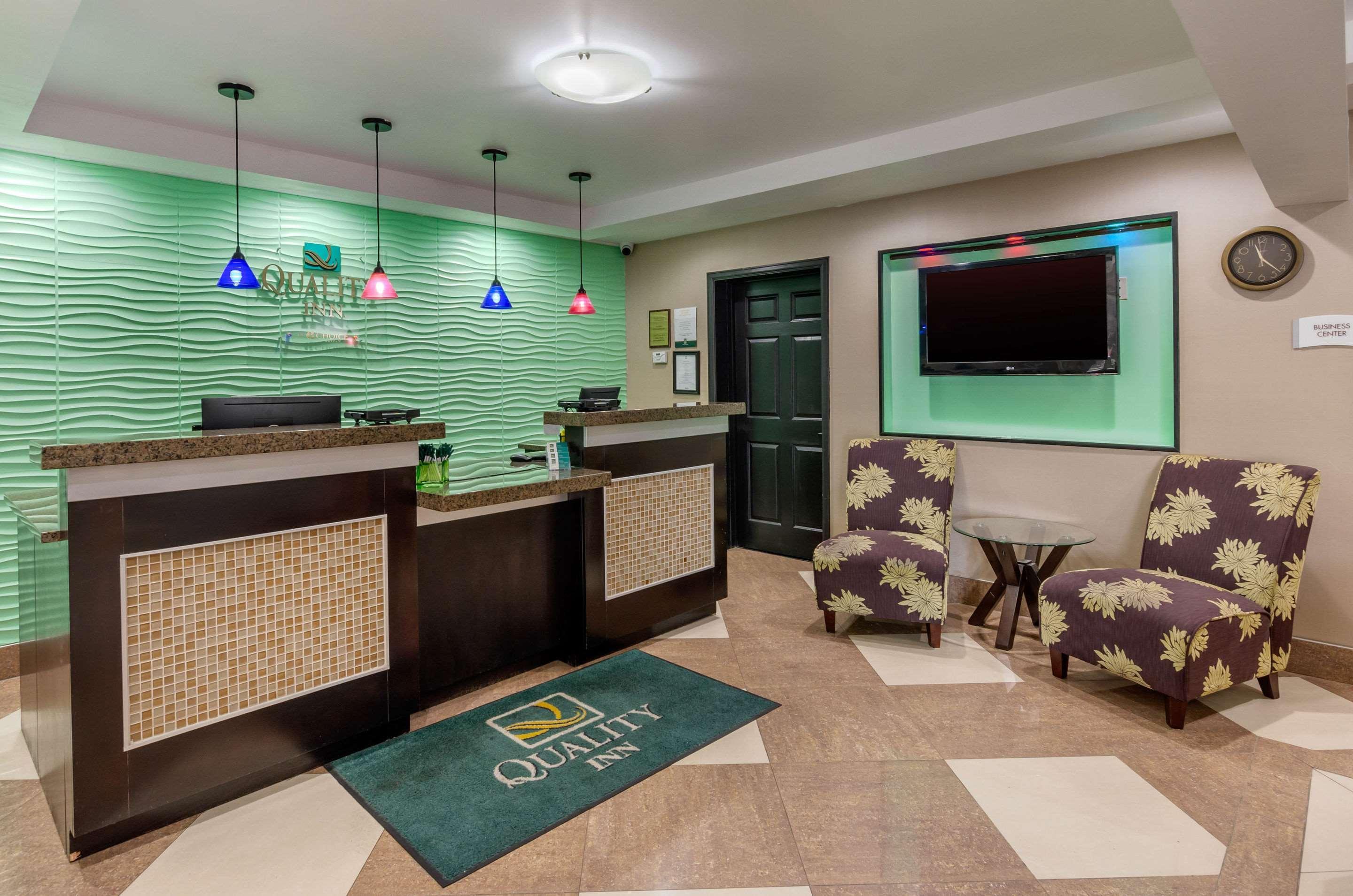 Covington Quality Inn מראה חיצוני תמונה
