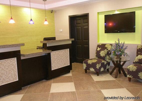 Covington Quality Inn מראה פנימי תמונה