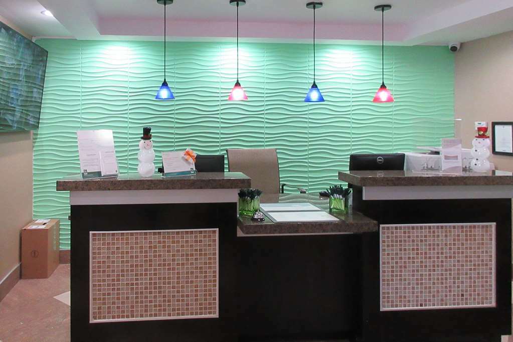 Covington Quality Inn מראה חיצוני תמונה