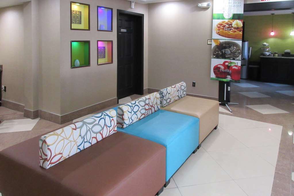 Covington Quality Inn מראה חיצוני תמונה