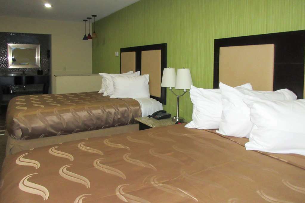 Covington Quality Inn מראה חיצוני תמונה